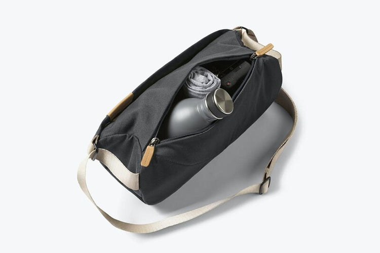 Bellroy | SLING 單肩隨行包 7L Charcoal 木炭色