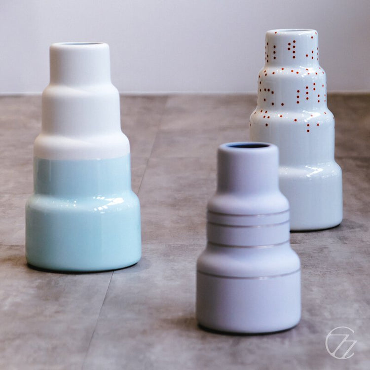 1616/Arita Japan | S&B Flower Vase High red dots 花瓶