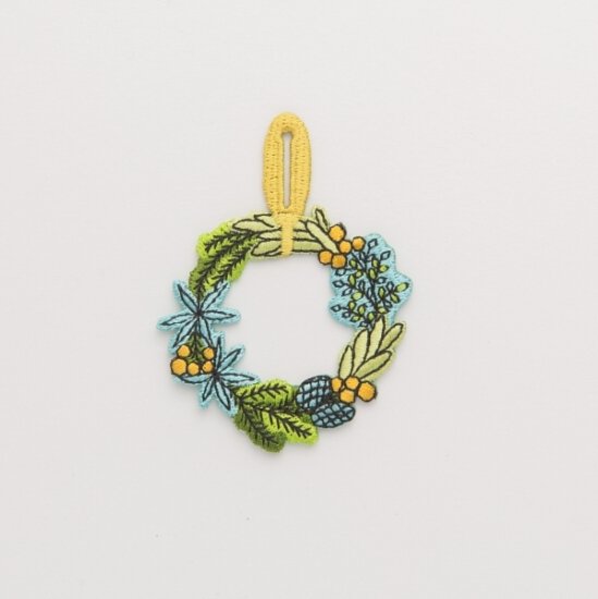 Orange Tokyo | Button Hook - 花圈