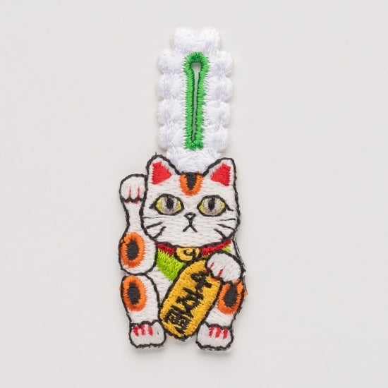 Orange Tokyo | Button Hook - 招財貓