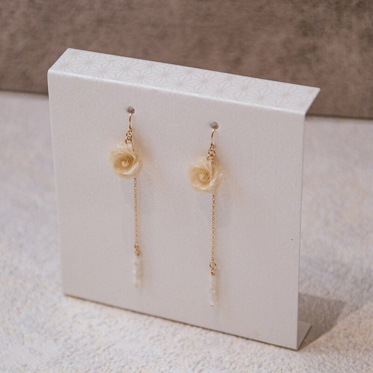 家田紙工 | 玫瑰耳環