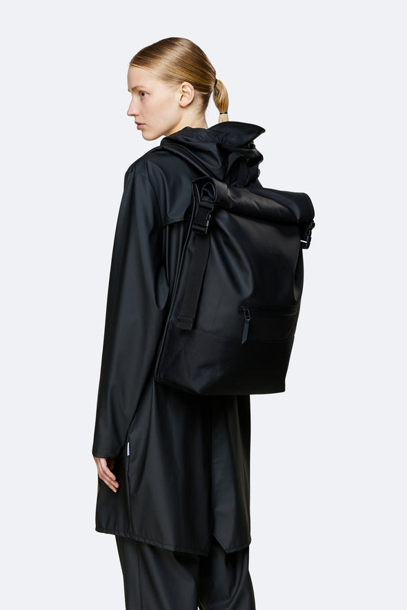 Rains | Buckle Rolltop Rucksack Black 後背包