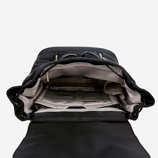 NORDACE | Eliz 旅行和日常使用的背包 黑色